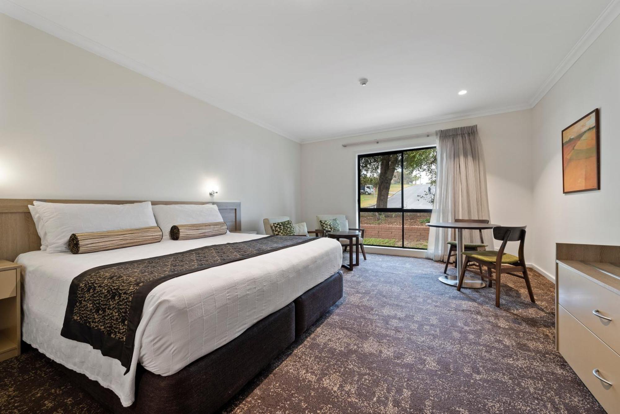 Springs Hotel 4*